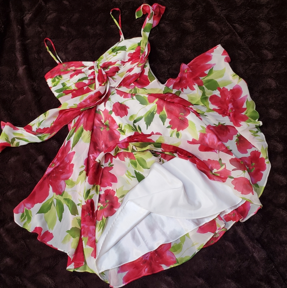 DONNA RICCO NY SILK FLORAL STRAPLESS DRESS!